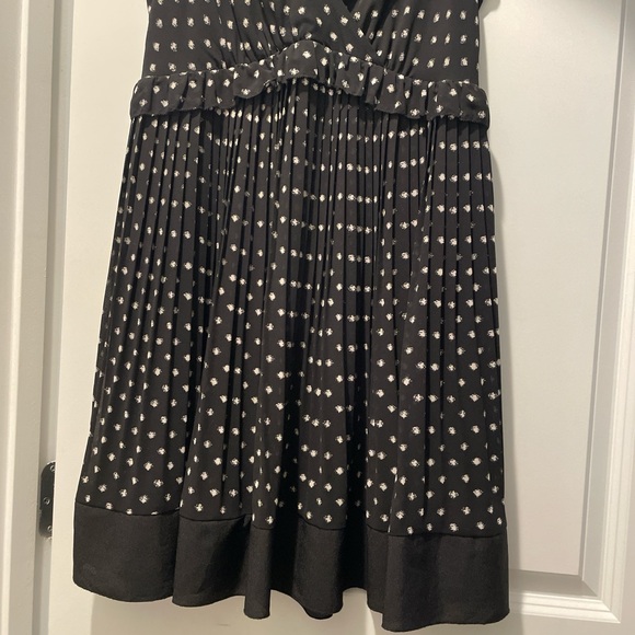 LOFT Sleeveless Dress Size 6P Black White Fringed Waist Pleated Sheer Babydoll - Picture 3 of 11